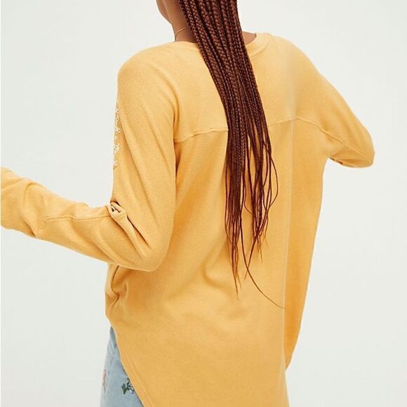 Free People Free Spirt Embroidered Knit Henley Top Peach Fuzz XS - Picture 7 of 14